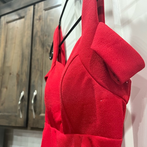 Red Dress - Picture 3 of 7